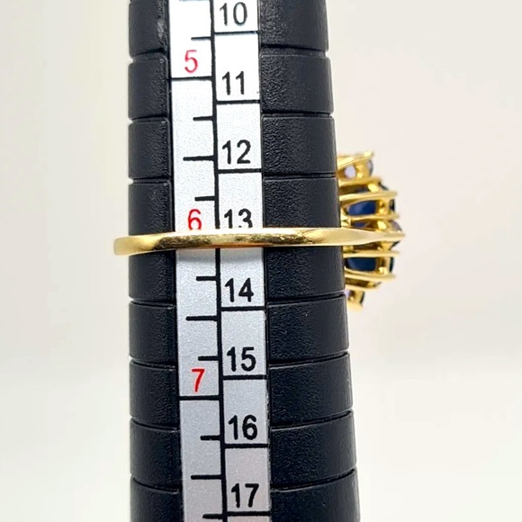 Vintage 14K Yellow Gold Sapphire Flower Cocktail Statement Ring Size 6 - Picture 6 of 9